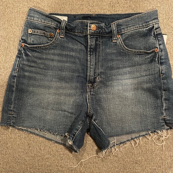 GAP Pants - GAP Womens’s Denim Short